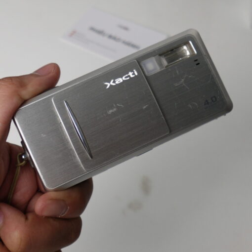Sanyo Xacti J4 - tình trạng 98%