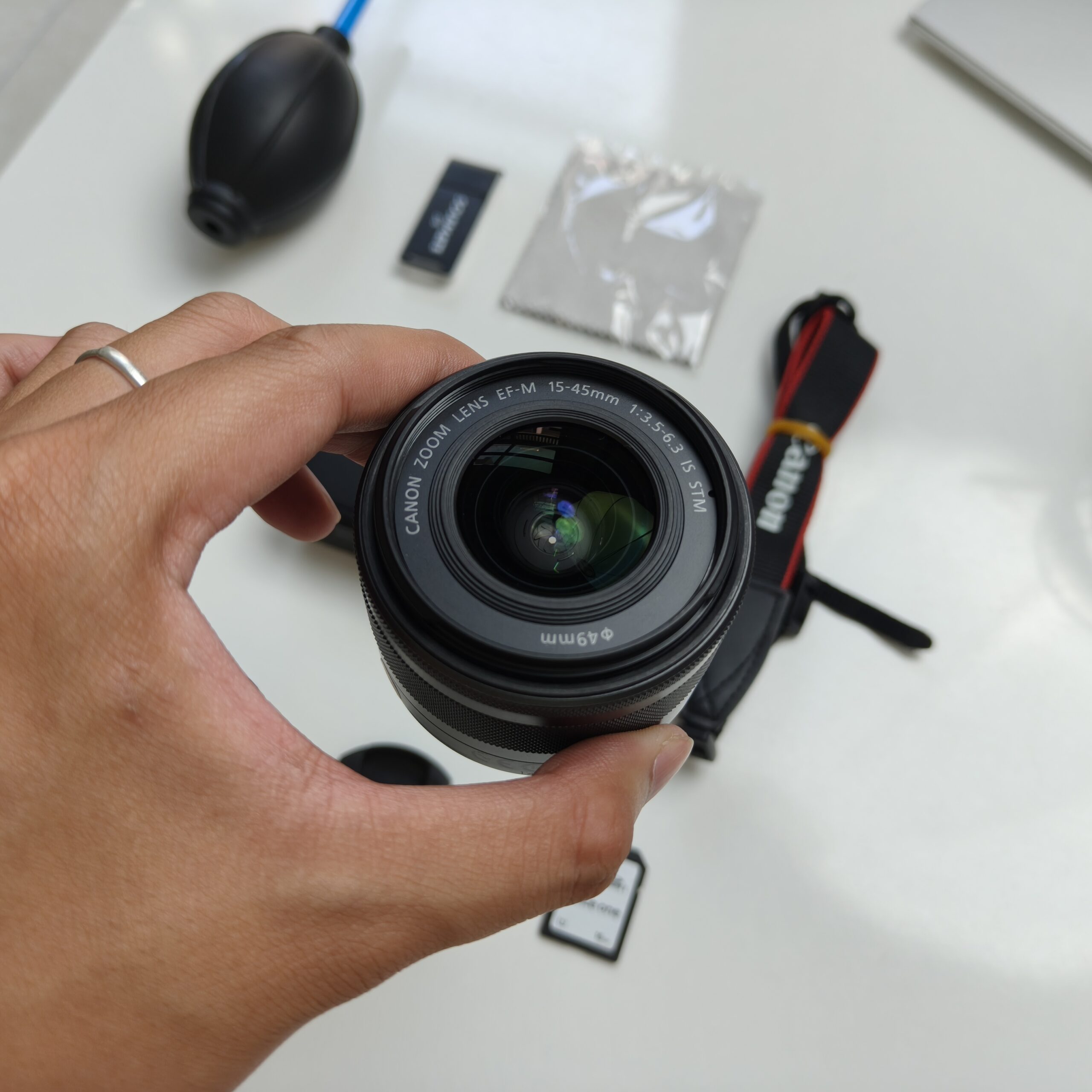 Canon M10 đen, kèm bộ quà tặng - Ảnh 7