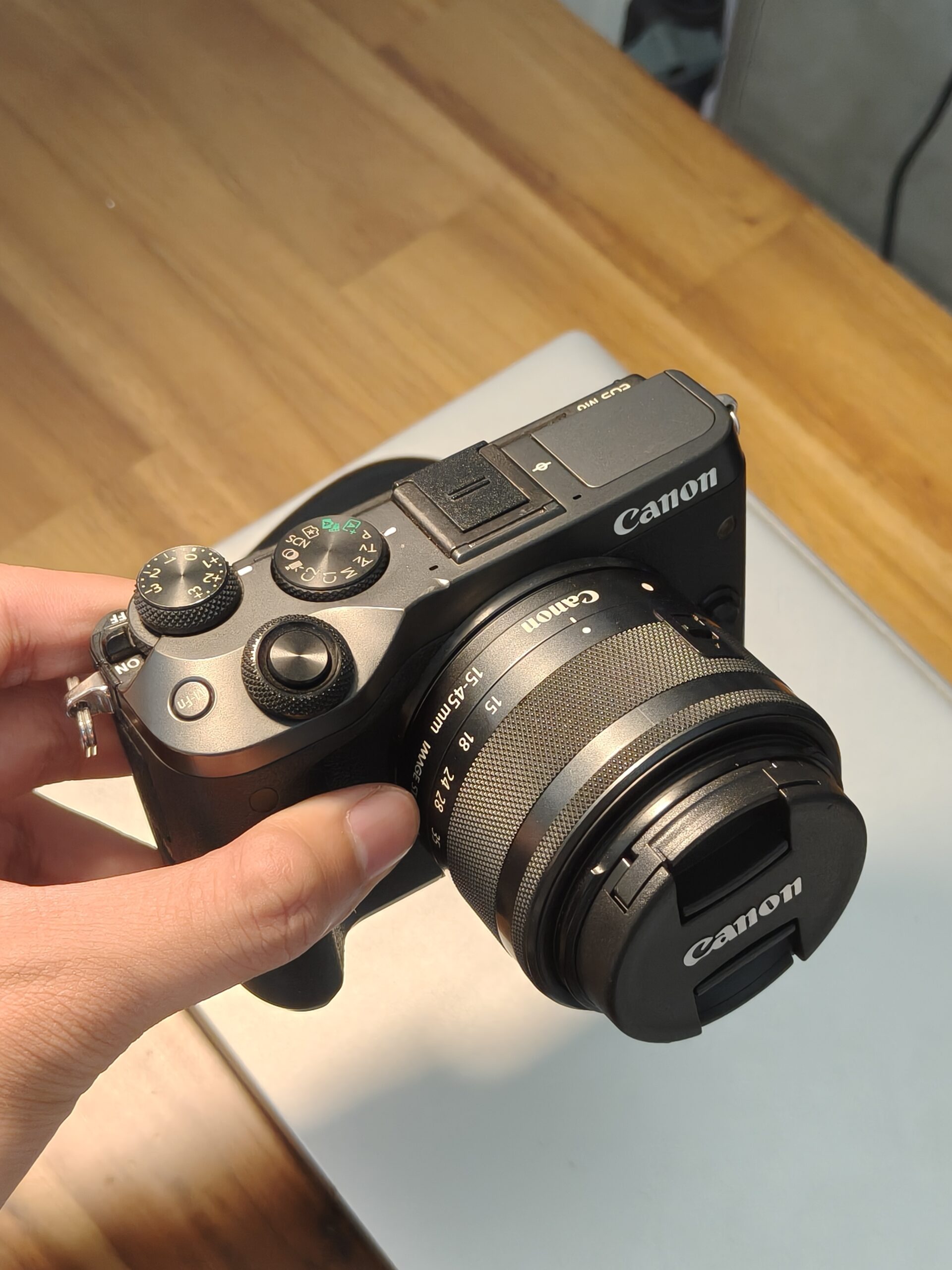 Canon M6 likenew kèm KIT màu đen - Ảnh 2