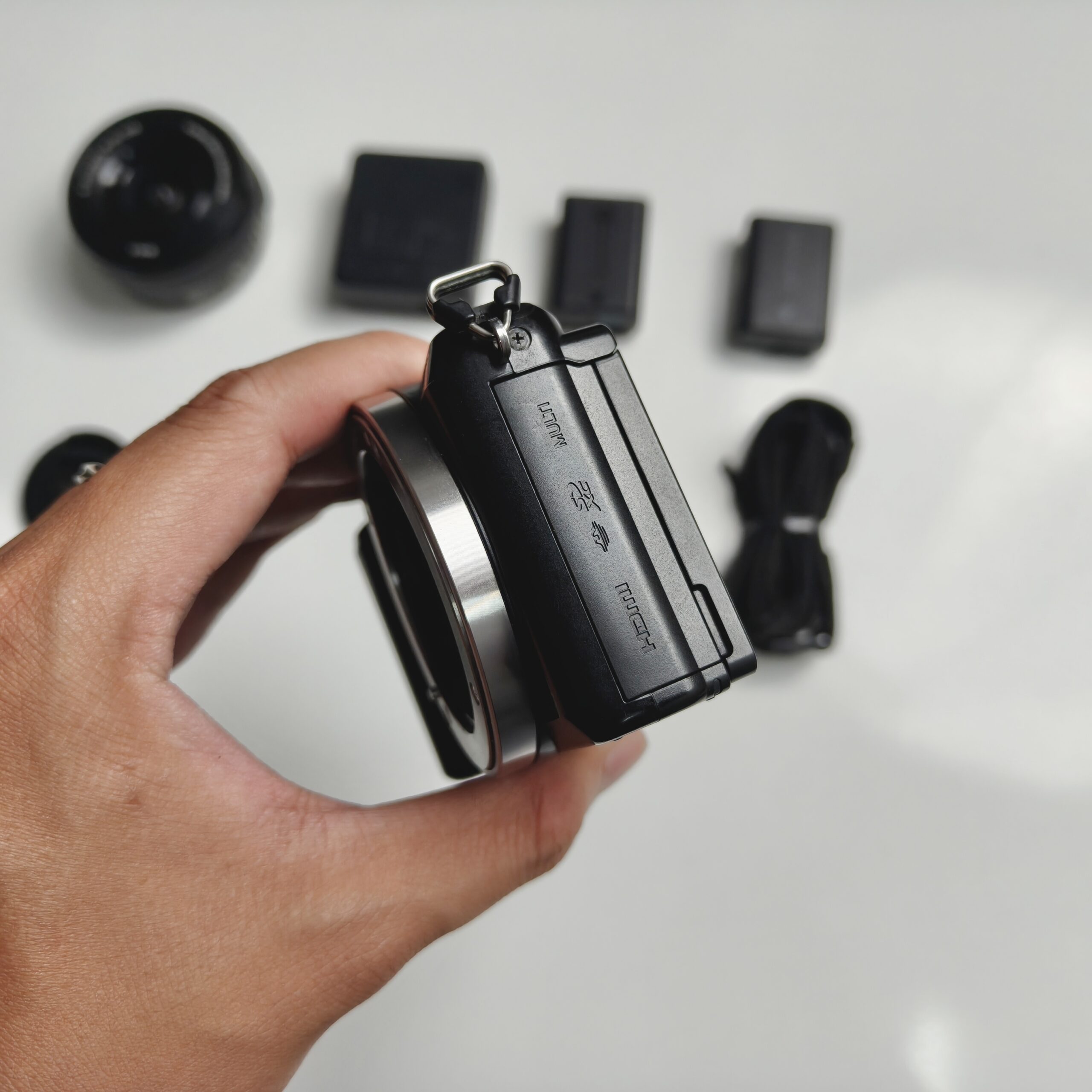 Sony A5000 kèm lens KIT 15-45 likenew 99% - Ảnh 2